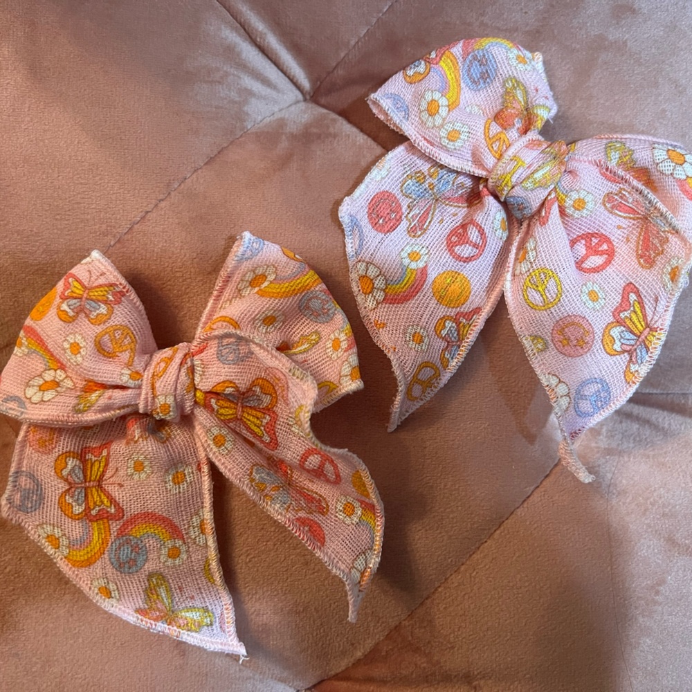 Groovy Hair-bow Set